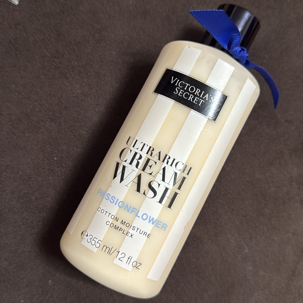 Victoria's Secret Ultrarich Cream Wash Passionflower New Never Used - Picture 5 of 5